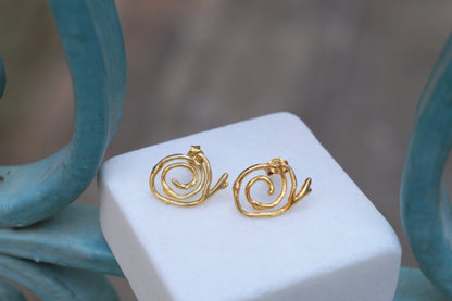 Solid Gold Earrings – Handmade Spiral Studs with Jasmine Plant Design,
