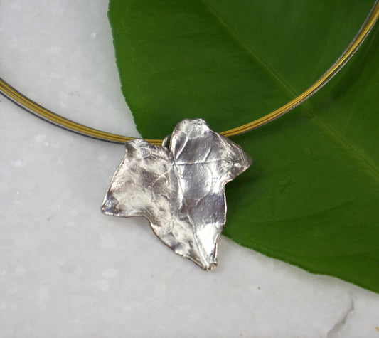Ivy Leaf Necklace – Sterling Silver Pendant | Pressed Flower, Eco